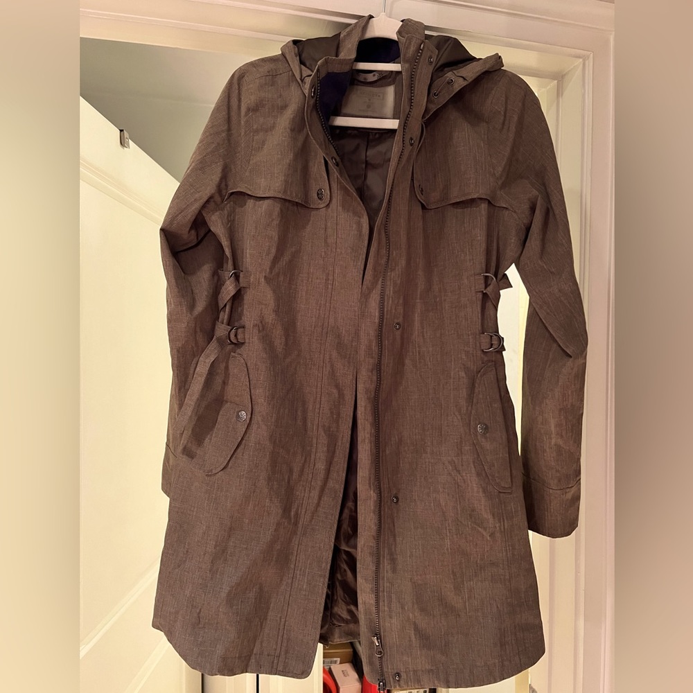 Athleta waterproof rain jacket
